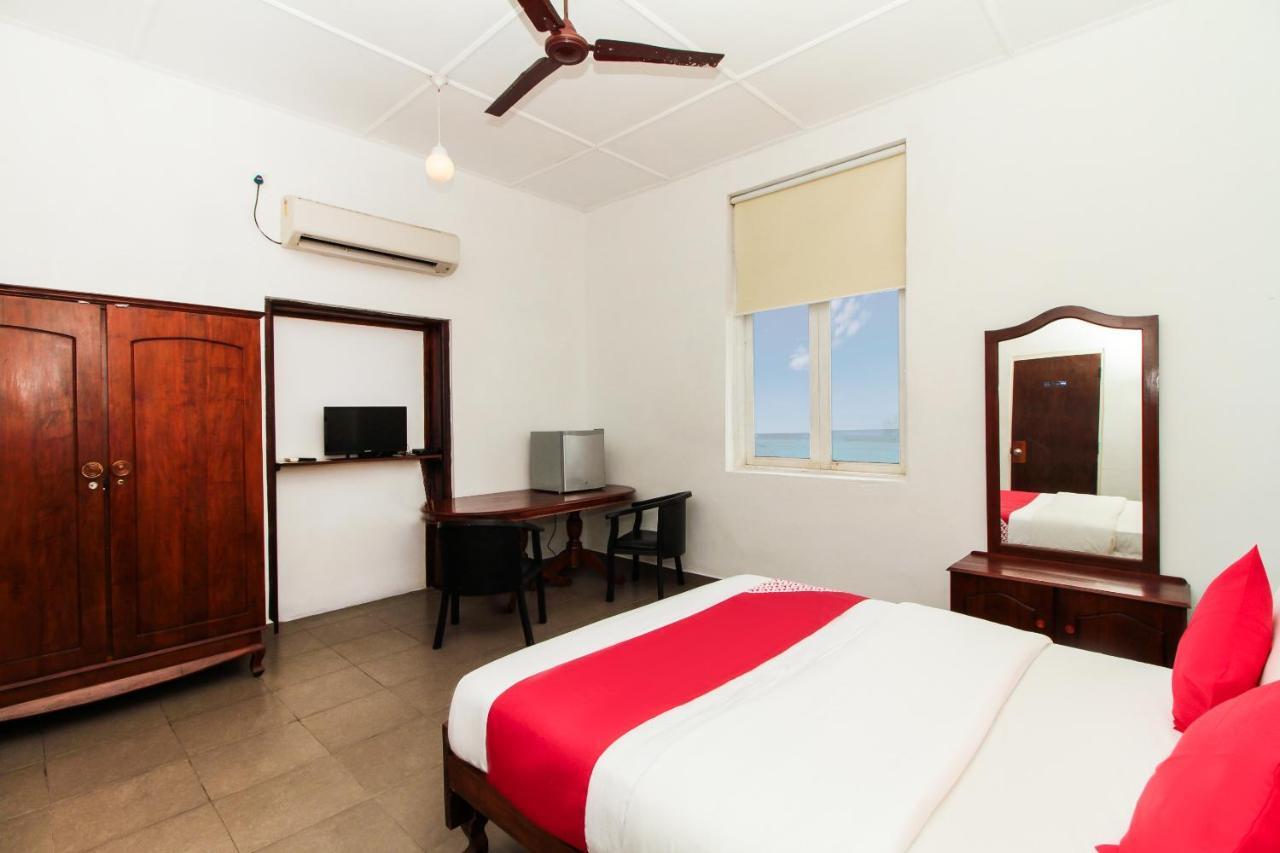 Sea View Hotel Коломбо Екстериор снимка